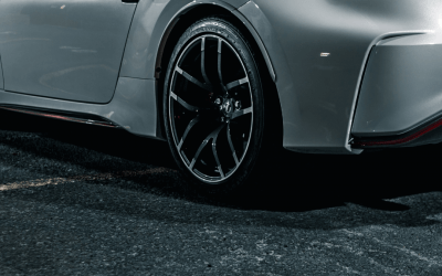 Check out the wheels on that beauty.